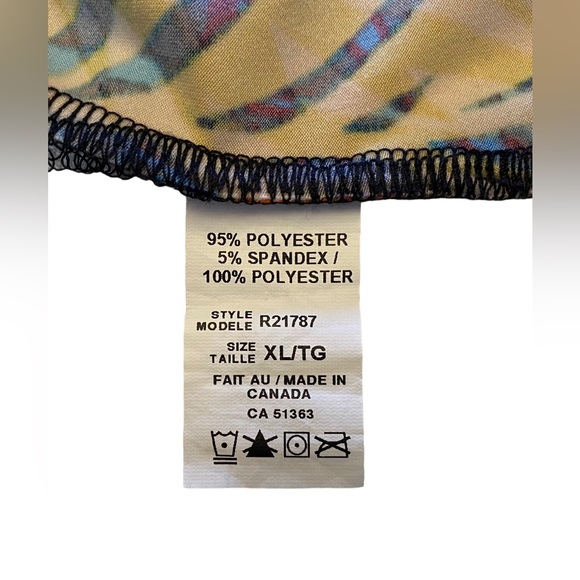 69. INITIATIVES Tank Top🌞🏖️ Multi-colour - Ladies size XL - Picture 3 of 3